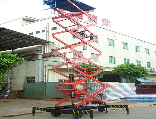在酷暑中使用升降平臺要如何預防“中暑”